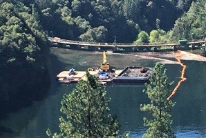 tbc turbidity curtains at west coast dredging site