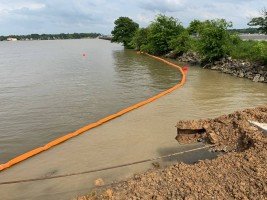 turbidity curtain deployment 4